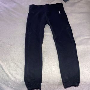 Black gymshark leggings